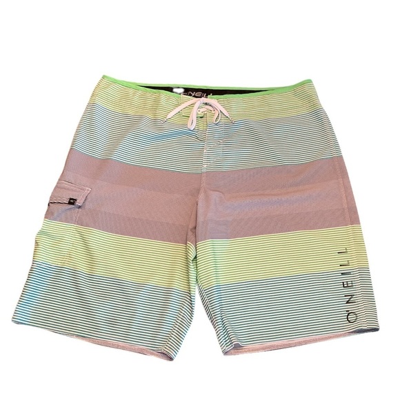 O’NEILL Mens Board Short - size 40” waist - Picture 4 of 13
